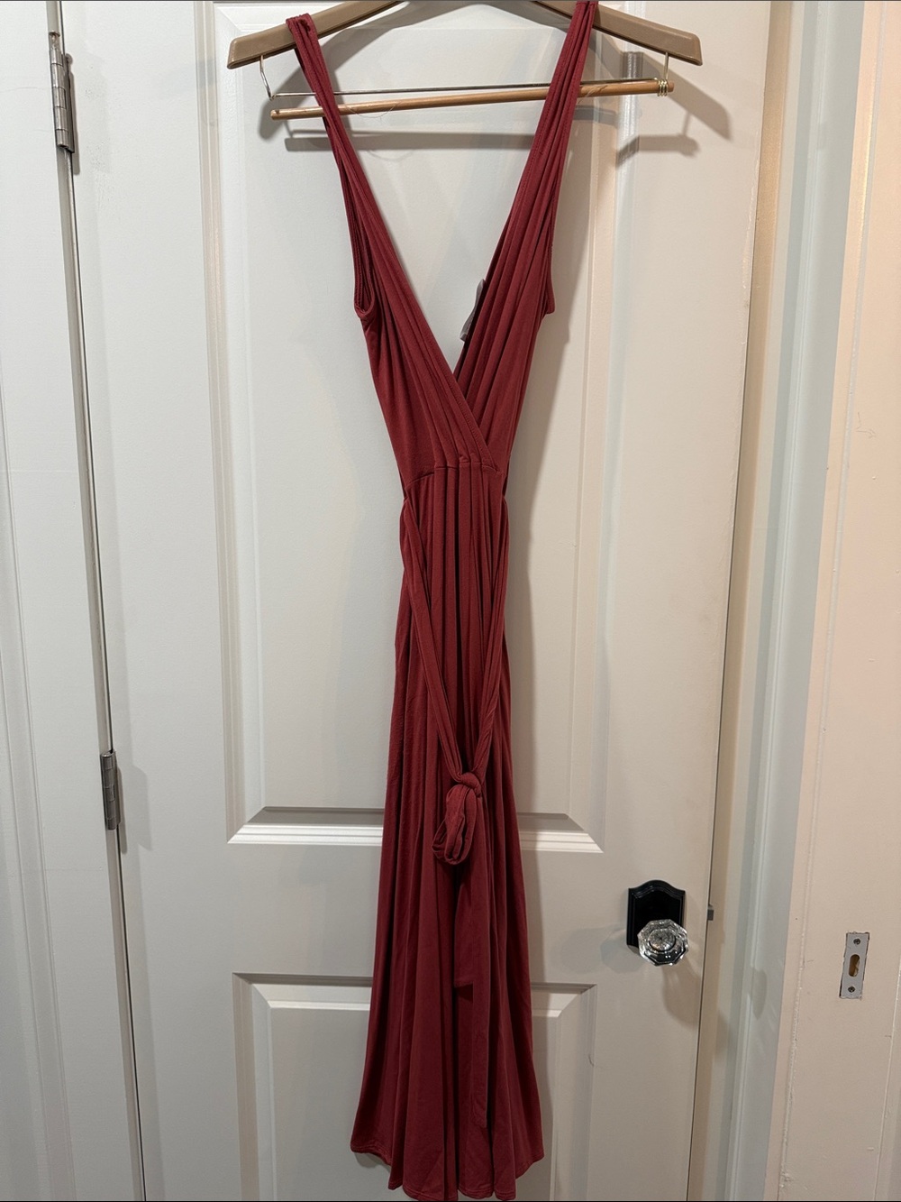 Sleeveless V-Neck Wide Leg Jumpsuit in Brick Red